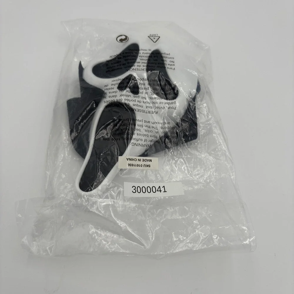 Ghostface Scream Mask Adult OS White New Halloween Horror Costume Accessory